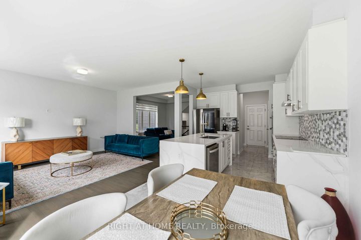 Photo 11 at 105 Alamo Street, Nepean (Half Moon Bay), Ottawa