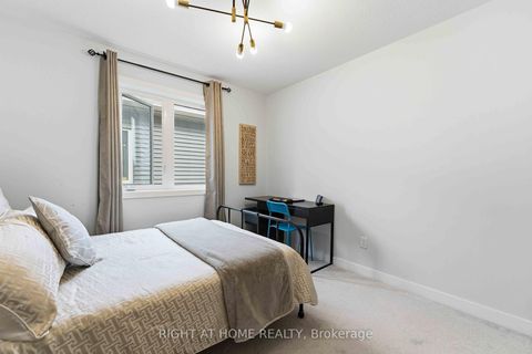 Photo 27 at 105 Alamo Street, Nepean (Half Moon Bay), Ottawa