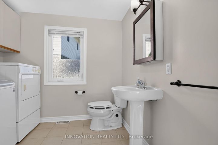 Photo 14 at 13 Dorland Crescent, Nepean (Lynwood Village), Ottawa