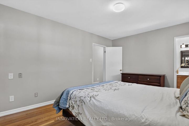 Photo 22 at 13 Dorland Crescent, Nepean (Lynwood Village), Ottawa