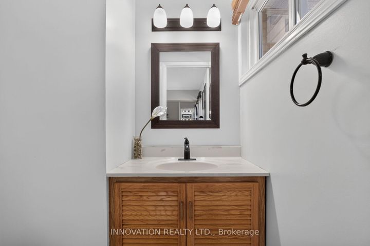 Photo 23 at 13 Dorland Crescent, Nepean (Lynwood Village), Ottawa