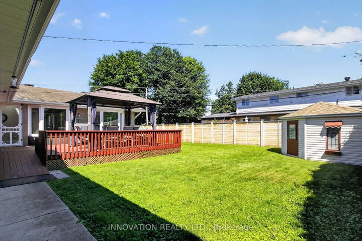 Photo 36 at 13 Dorland Crescent, Nepean (Lynwood Village), Ottawa