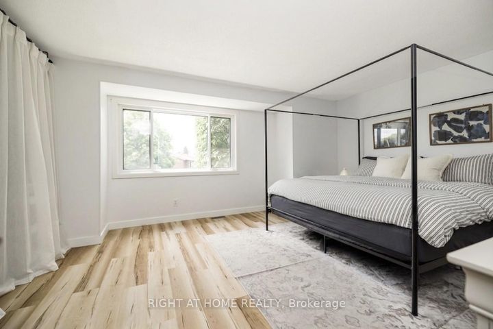 Photo 19 at 30 Berkshire Way, Nepean (Pheasant Run), Ottawa