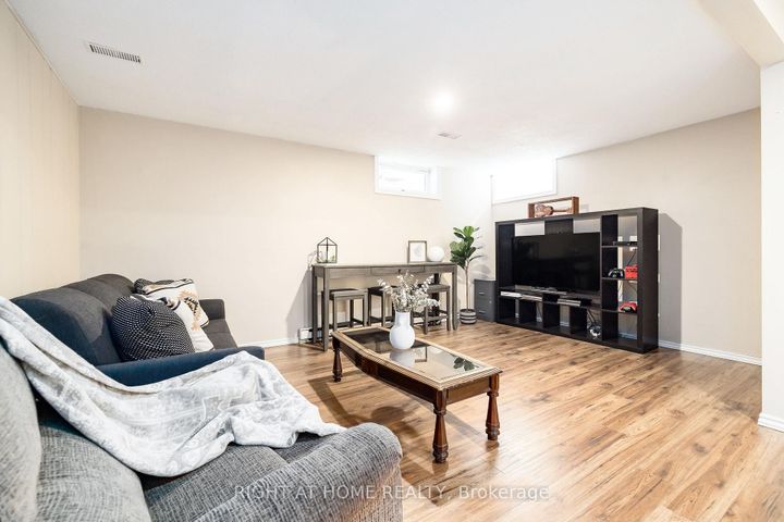 Photo 27 at 30 Berkshire Way, Nepean (Pheasant Run), Ottawa