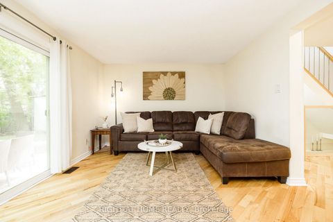 Photo 8 at 30 Berkshire Way, Nepean (Pheasant Run), Ottawa