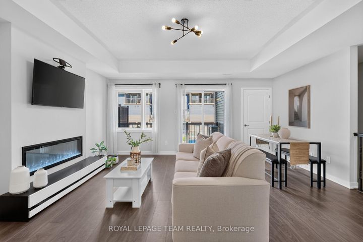 Photo 27 at 218 Parnian Private, Nepean (Half Moon Bay), Ottawa