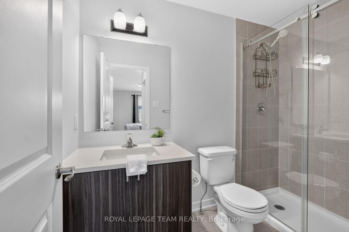 Photo 41 at 218 Parnian Private, Nepean (Half Moon Bay), Ottawa