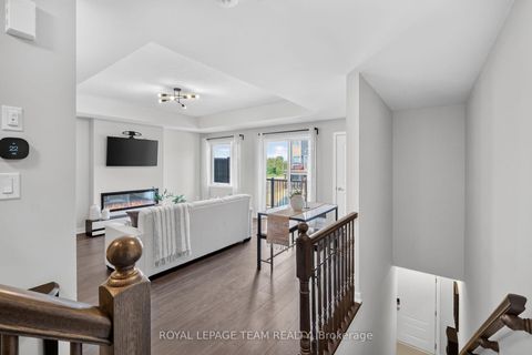 Photo 7 at 218 Parnian Private, Nepean (Half Moon Bay), Ottawa