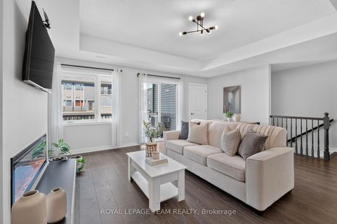 Photo 10 at 218 Parnian Private, Nepean (Half Moon Bay), Ottawa