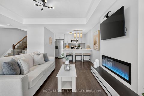 Photo 15 at 218 Parnian Private, Nepean (Half Moon Bay), Ottawa