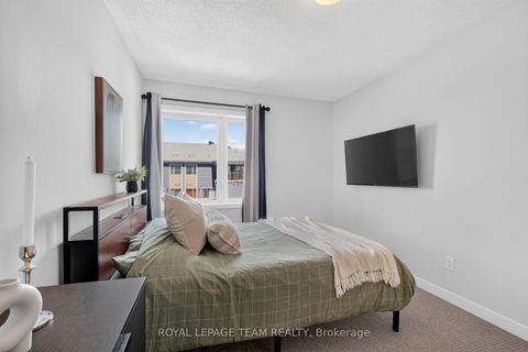 Photo 38 at 218 Parnian Private, Nepean (Half Moon Bay), Ottawa