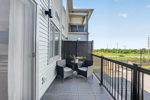 Photo 48 at 218 Parnian Private, Nepean (Half Moon Bay), Ottawa