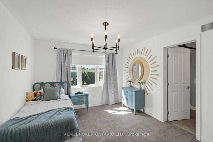 Photo 29 at 2188 Sunset Cove Circle, Nepean (Half Moon Bay), Ottawa