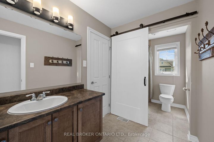 Photo 31 at 2188 Sunset Cove Circle, Nepean (Half Moon Bay), Ottawa