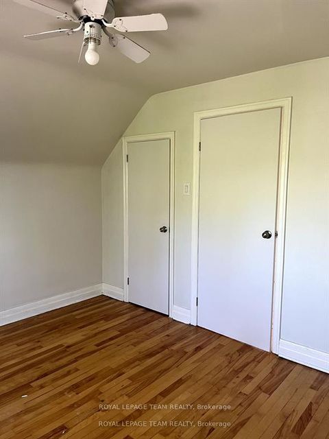 Photo 20 at 9 & 7 Tower Road, Nepean (Meadowlands/St. Claire Gardens), Ottawa