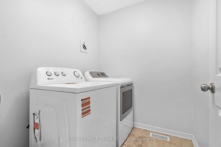 Photo 23 at 349 SWEETFLAG Street, Nepean (Longfields), Ottawa