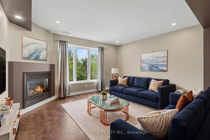 Photo 1 at 294 Cresthaven Drive, Nepean (Barrhaven East), Ottawa