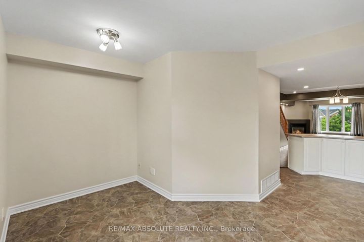 Photo 7 at 294 Cresthaven Drive, Nepean (Barrhaven East), Ottawa
