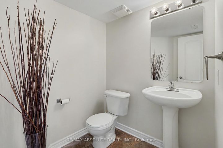 Photo 8 at 294 Cresthaven Drive, Nepean (Barrhaven East), Ottawa