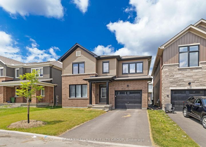 Photo 1 at 360 Peninsula Road, Nepean (Heritage Park), Ottawa