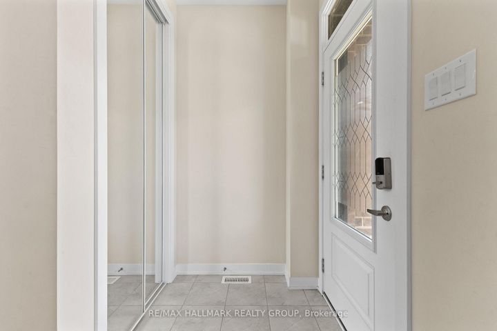 Photo 2 at 360 Peninsula Road, Nepean (Heritage Park), Ottawa