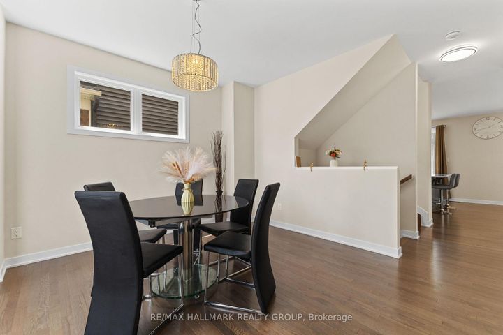 Photo 4 at 360 Peninsula Road, Nepean (Heritage Park), Ottawa