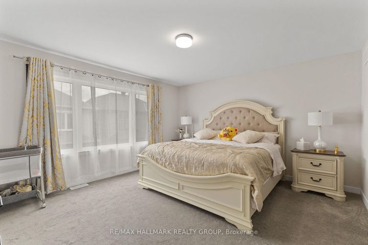 Photo 17 at 360 Peninsula Road, Nepean (Heritage Park), Ottawa