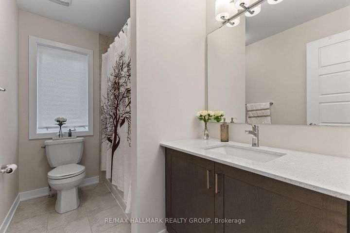 Photo 19 at 360 Peninsula Road, Nepean (Heritage Park), Ottawa