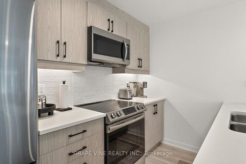 Photo 17 at 369 Olivenite Private, Nepean (Heritage Park), Ottawa