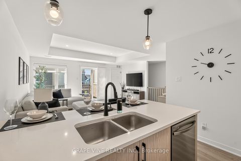 Photo 19 at 369 Olivenite Private, Nepean (Heritage Park), Ottawa