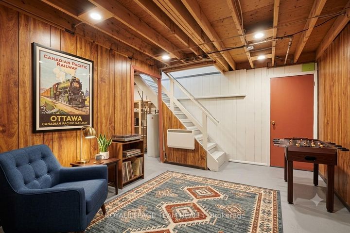 Photo 16 at 87 Grady Crescent, Nepean (Sheahan Estates/Trend Village), Ottawa