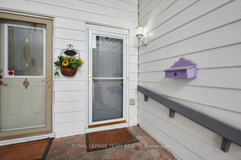 Photo 1 at 87 Grady Crescent, Nepean (Sheahan Estates/Trend Village), Ottawa