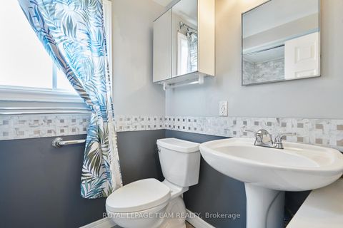 Photo 10 at 87 Grady Crescent, Nepean (Sheahan Estates/Trend Village), Ottawa