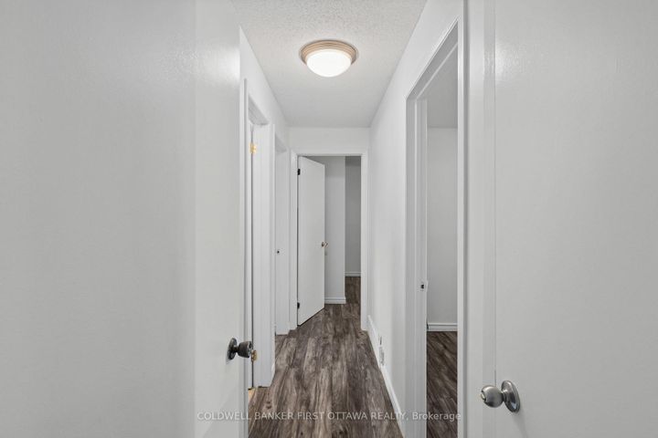 Photo 17 at 12 Bradgate Drive, Nepean (Briargreen), Ottawa