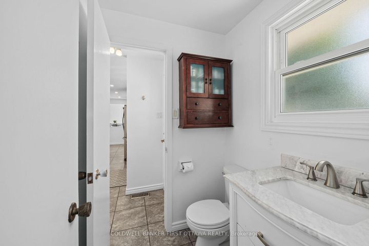 Photo 20 at 12 Bradgate Drive, Nepean (Briargreen), Ottawa