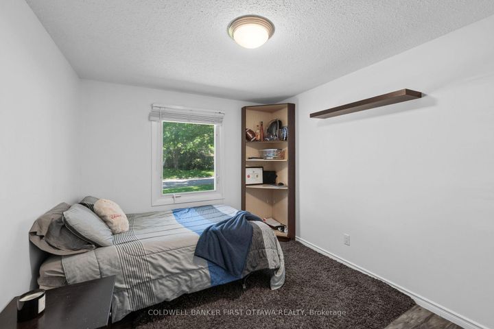 Photo 21 at 12 Bradgate Drive, Nepean (Briargreen), Ottawa