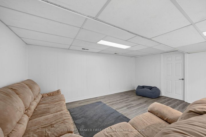 Photo 28 at 12 Bradgate Drive, Nepean (Briargreen), Ottawa