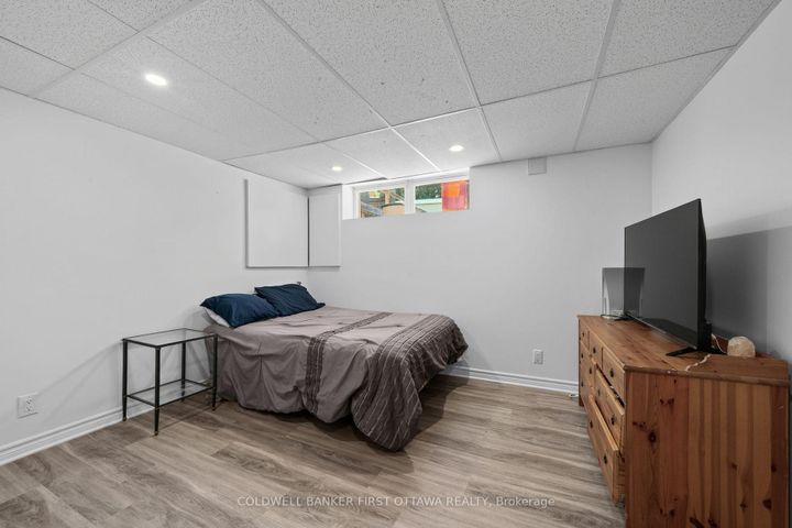 Photo 29 at 12 Bradgate Drive, Nepean (Briargreen), Ottawa