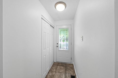 Photo 4 at 12 Bradgate Drive, Nepean (Briargreen), Ottawa