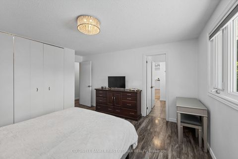 Photo 19 at 12 Bradgate Drive, Nepean (Briargreen), Ottawa