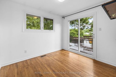 Photo 18 at 40 Woodmount Crescent, Nepean (Borden Farm/Stewart Farm/Carleton Heights/Parkwood Hills), Ottawa