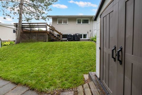Photo 31 at 40 Woodmount Crescent, Nepean (Borden Farm/Stewart Farm/Carleton Heights/Parkwood Hills), Ottawa