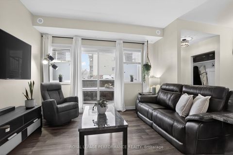 Photo 19 at B - 135 Harthill Way, Nepean (Heritage Park), Ottawa