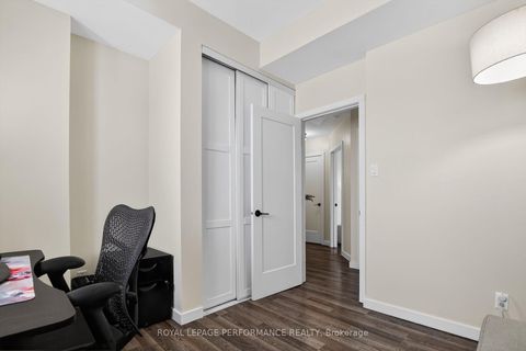 Photo 34 at B - 135 Harthill Way, Nepean (Heritage Park), Ottawa