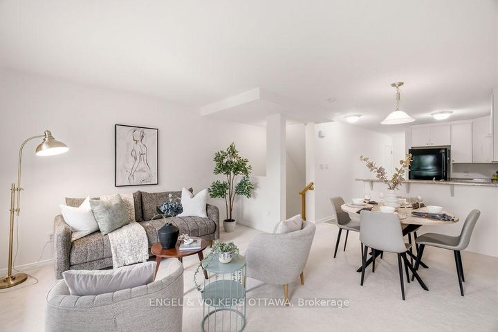 Photo 13 at 270 Espin Heights, Nepean (Stonebridge), Ottawa