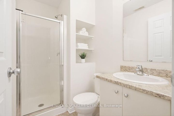 Photo 19 at 270 Espin Heights, Nepean (Stonebridge), Ottawa