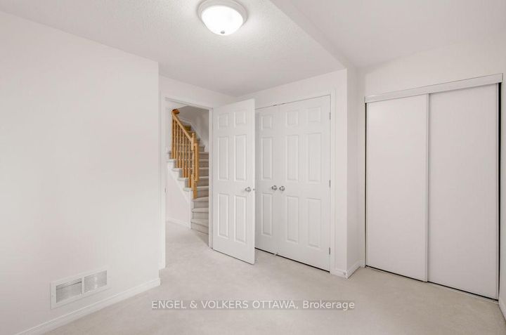 Photo 20 at 270 Espin Heights, Nepean (Stonebridge), Ottawa