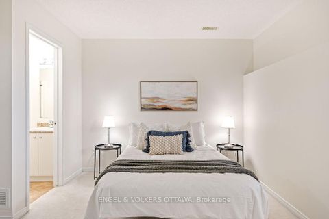 Photo 17 at 270 Espin Heights, Nepean (Stonebridge), Ottawa