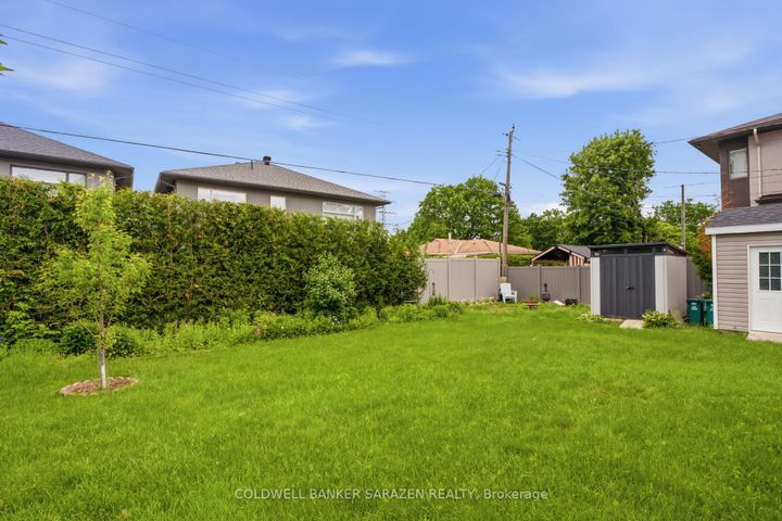 Photo 6 at 79 St Claire Avenue, Nepean (Meadowlands/St. Claire Gardens), Ottawa