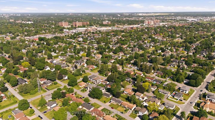 Photo 40 at 79 St Claire Avenue, Nepean (Meadowlands/St. Claire Gardens), Ottawa